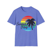 Retro Beach Summer Vibe Sunset and Palm Trees Unisex Softstyle T-paita - plusminusco.com