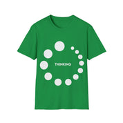 „Tinking or Overthinking“ unisex „Softstyle“ marškinėliai – plusminusco.com