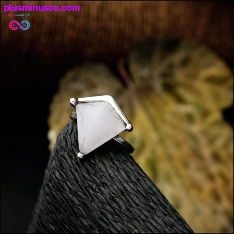 Комплект пръстени с геометричен скъпоценен камък от 3 части - plusminusco.com