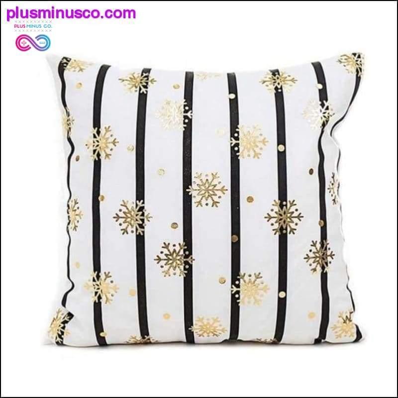 60*40cm Carpet Christmas Home Decoration at PlusMinusCo.com - plusminusco.com