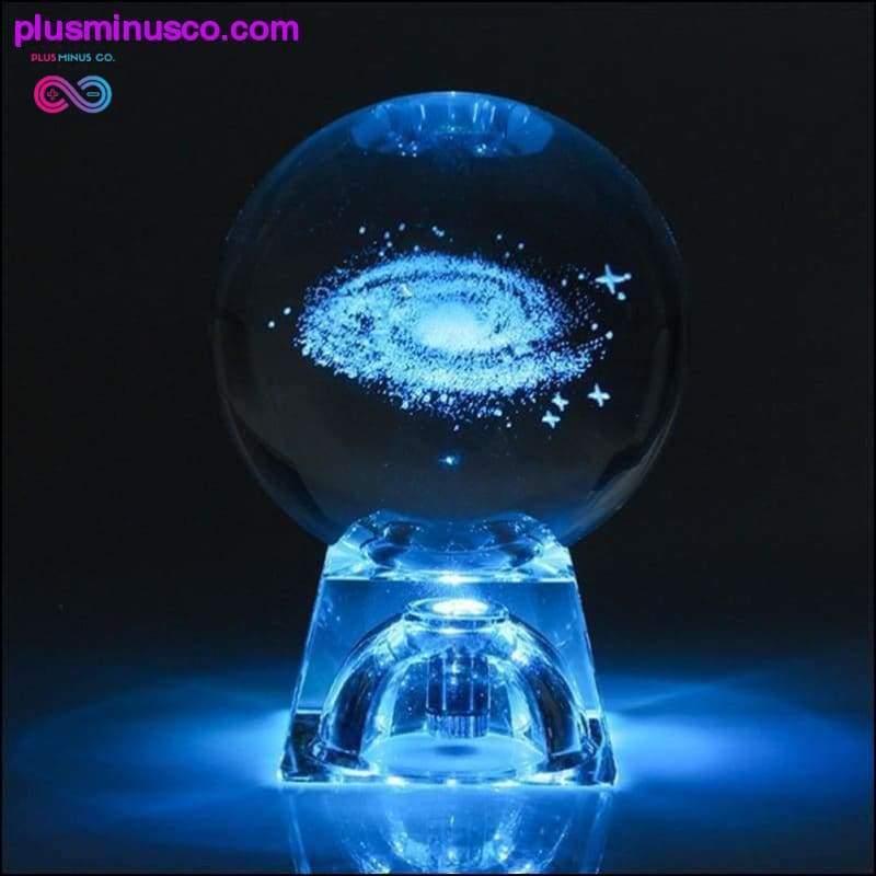 Lampe en cristal avec système solaire galaxie gravée en 6D de 3 cm, veilleuse - plusminusco.com