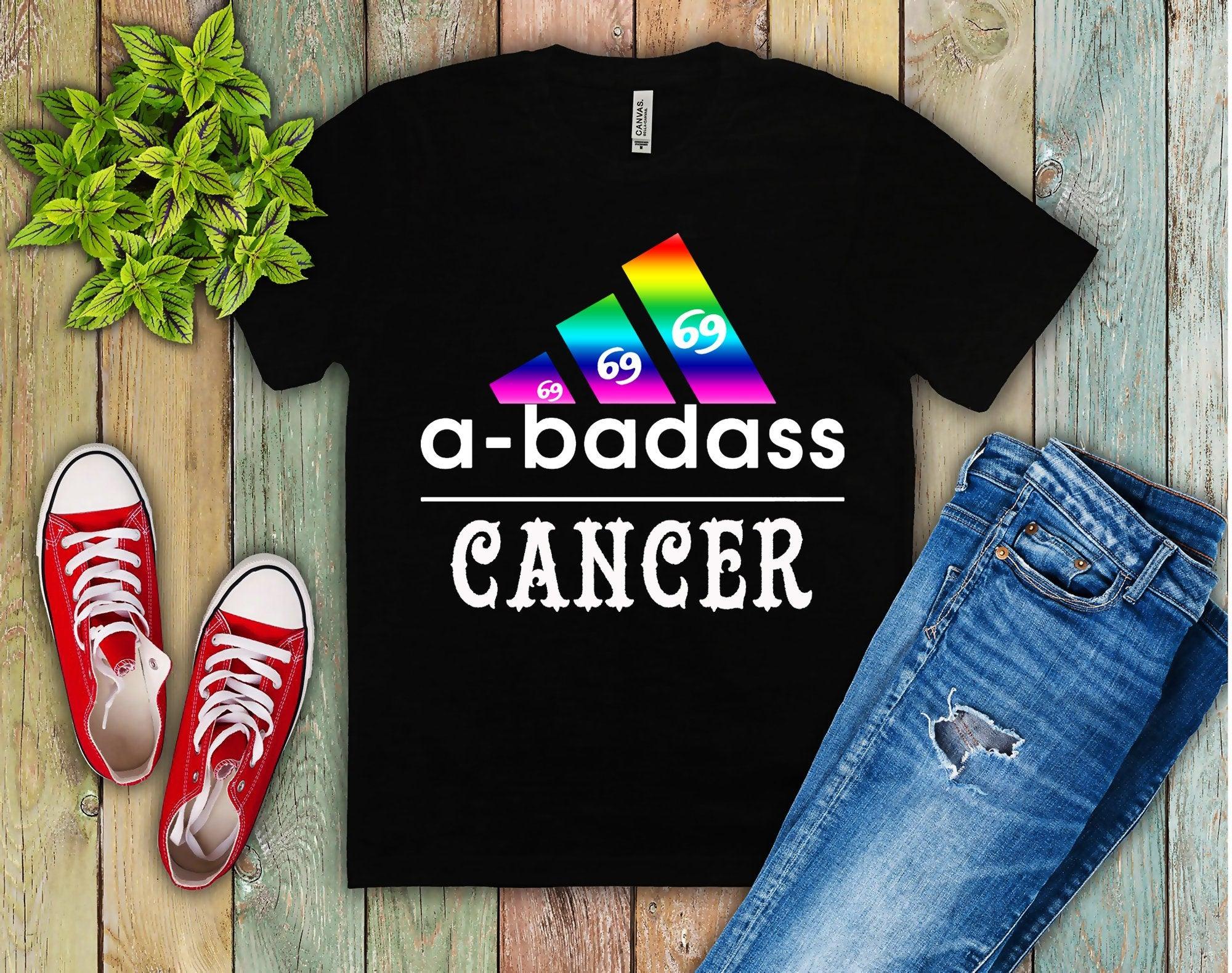 A-Badass vėžio marškinėliai, vėžio zodiako marškinėliai, juokingi vėžio marškinėliai, retro vėžio horoskopo marškinėliai, liepos mėnesio gimtadienio marškinėliai, vėžio zodiako dovanos – plusminusco.com