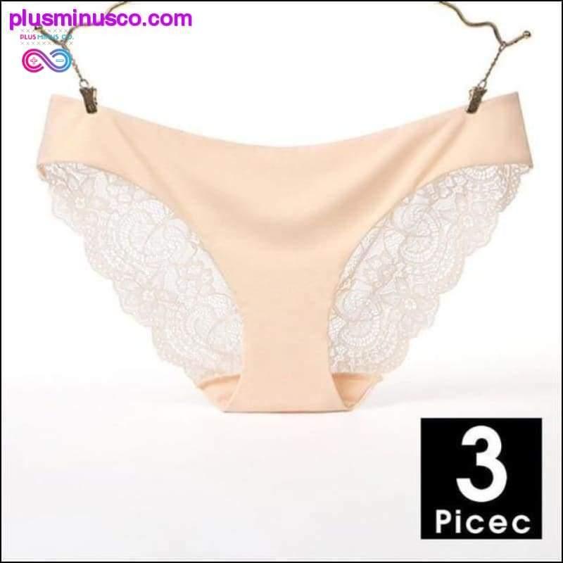 Un conjunto de 3 piezas de bragas de lencería sexy de encaje y seda en - plusminusco.com