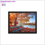 Rahmendruck mit Herbstlaub und natürlicher Landschaft, Zuhause – plusminusco.com