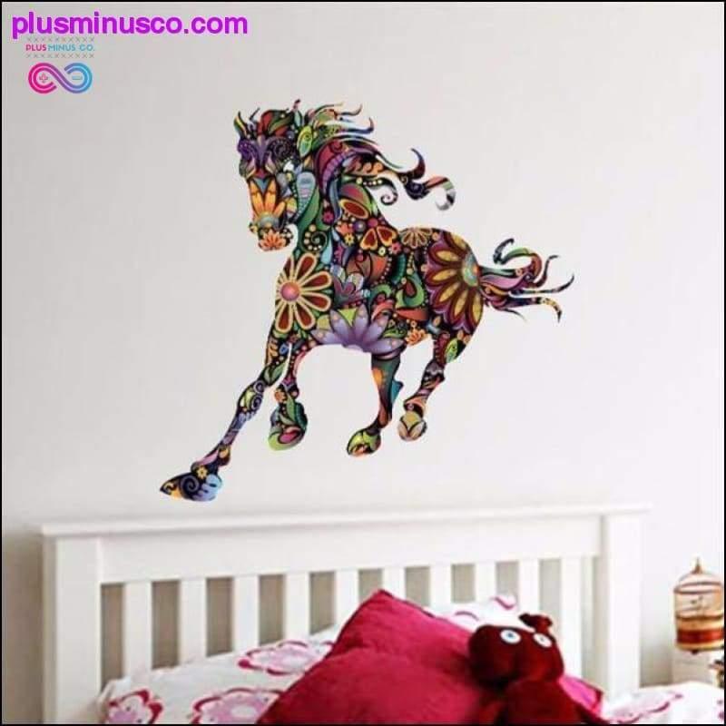 Naklejka ścienna z kolorową mandalą konia - plusminusco.com