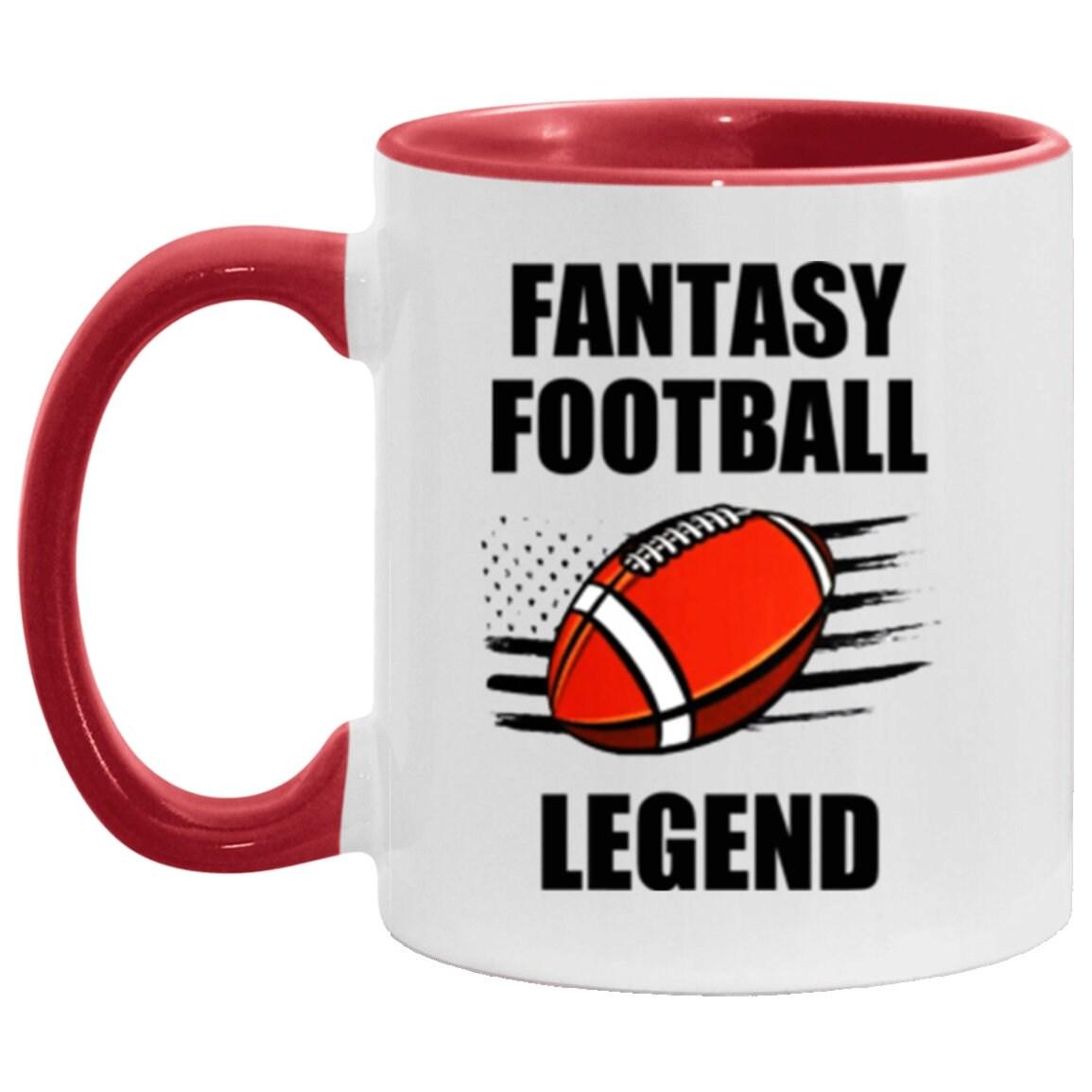Taza con acento de leyenda del fútbol de fantasía, taza de fútbol FFL divertida, regalo de taza de deportes de fantasía, regalo para fanáticos del fútbol de fantasía - plusminusco.com