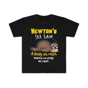 Śmieszne żarty z fizyki lenistwo Koszula unisex, zabawny żart Newtona z fizyki żart z pierwszego prawa Uśpiony prezent, naukowa gra słów żart śpiąca lenistwo - plusminusco.com