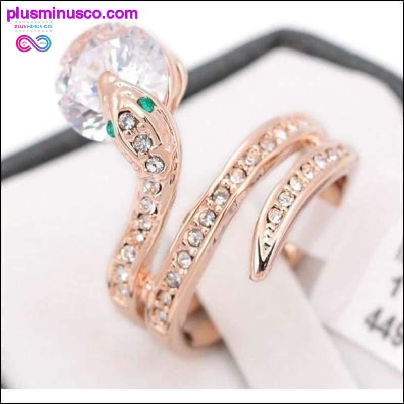 Aukso karoliukais gyvatės žiedas su kristalu || PlusMinusco.com – plusminusco.com