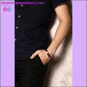 Pulseira masculina com punho cruzado em tom dourado, pulseiras de borracha preta - plusminusco.com