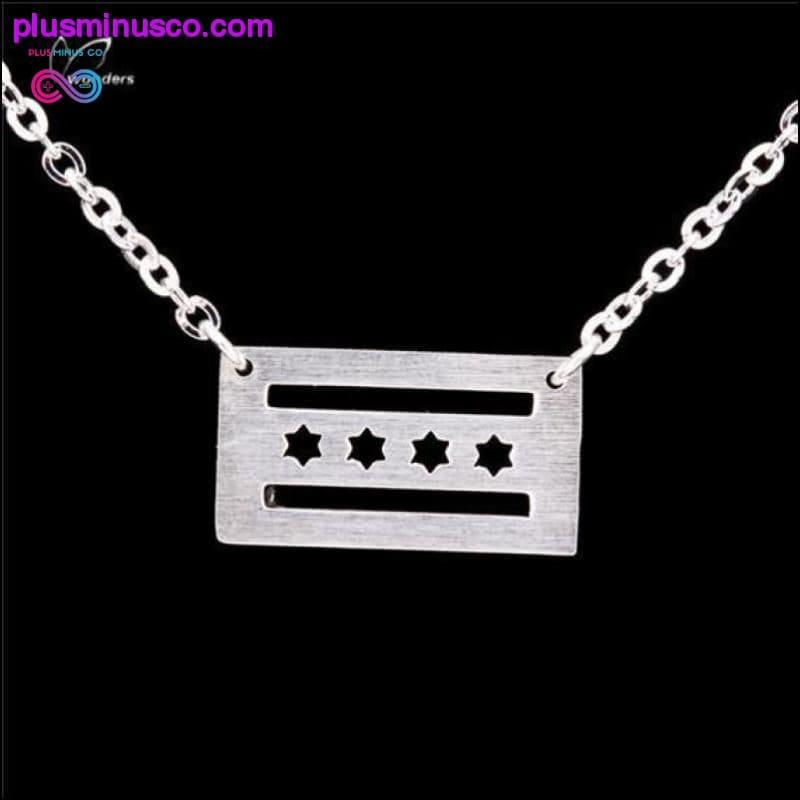 Ručně vyrobený broušený kovový náhrdelník s vlajkou Chicago - stát Chicago - plusminusco.com