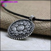 Handgefertigte tibetische Mandala-Blumen-Halskette – plusminusco.com