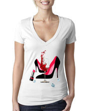ハイヒールの靴 |口紅 |グラスワイン |ダイヤモンド、ファッションハイヒールTシャツ、レディースレッドゴールド誕生日ネクストレベルディープVベラキャンバスTシャツ - plusminusco.com