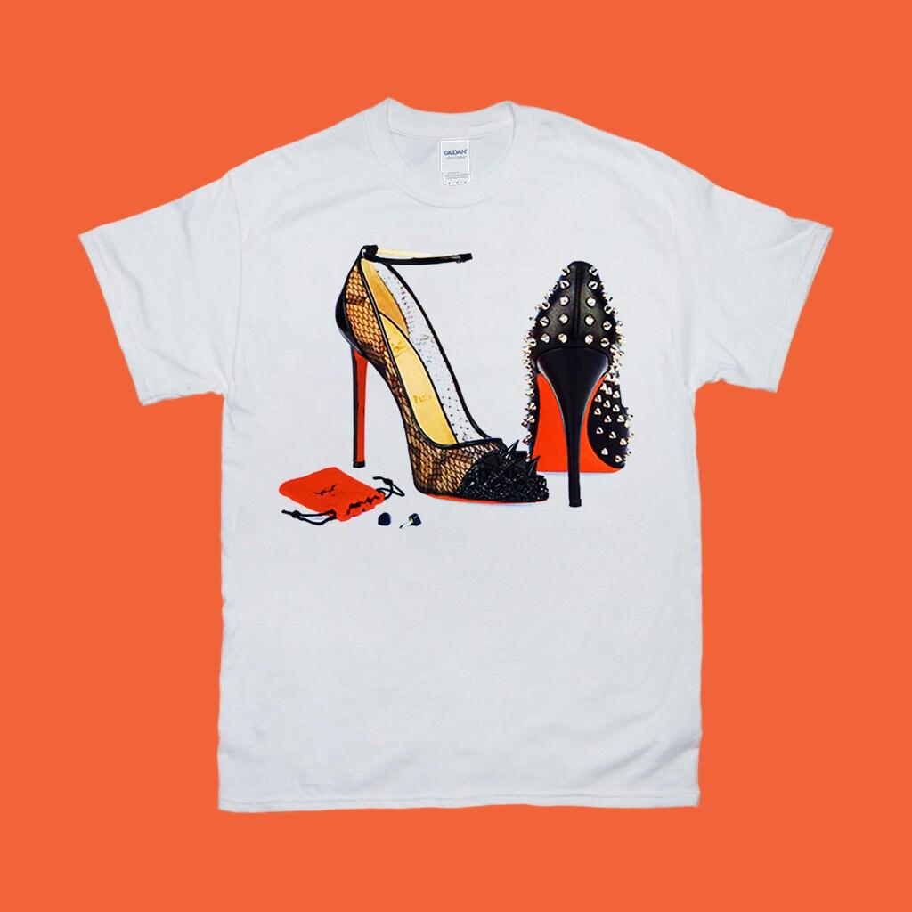 ऊँची एड़ी के जूते | नारंगी | टी-शर्ट - प्लसमिनस्को.कॉम