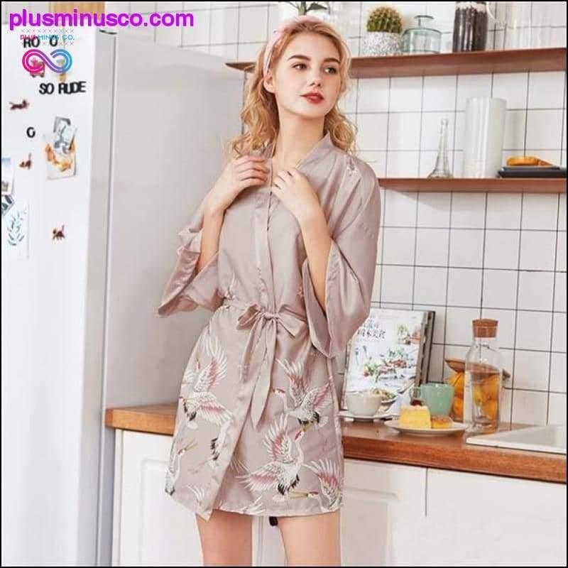 Penjualan Terlaris Jubah Mandi Kimono Satin Musim Panas Hitam Wanita Pengantin - plusminusco.com