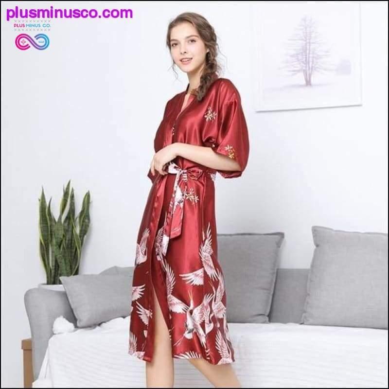 Vruća rasprodaja crnog ljetnog satenskog kimono ogrtača za mladenke - plusminusco.com