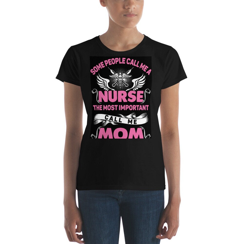 看護師とお母さん、Plusminusco のレディース半袖 T シャツ ||セール中、ナースシャツ、看護学校Tシャツ、看護学校Tシャツ、 - plusminusco.com