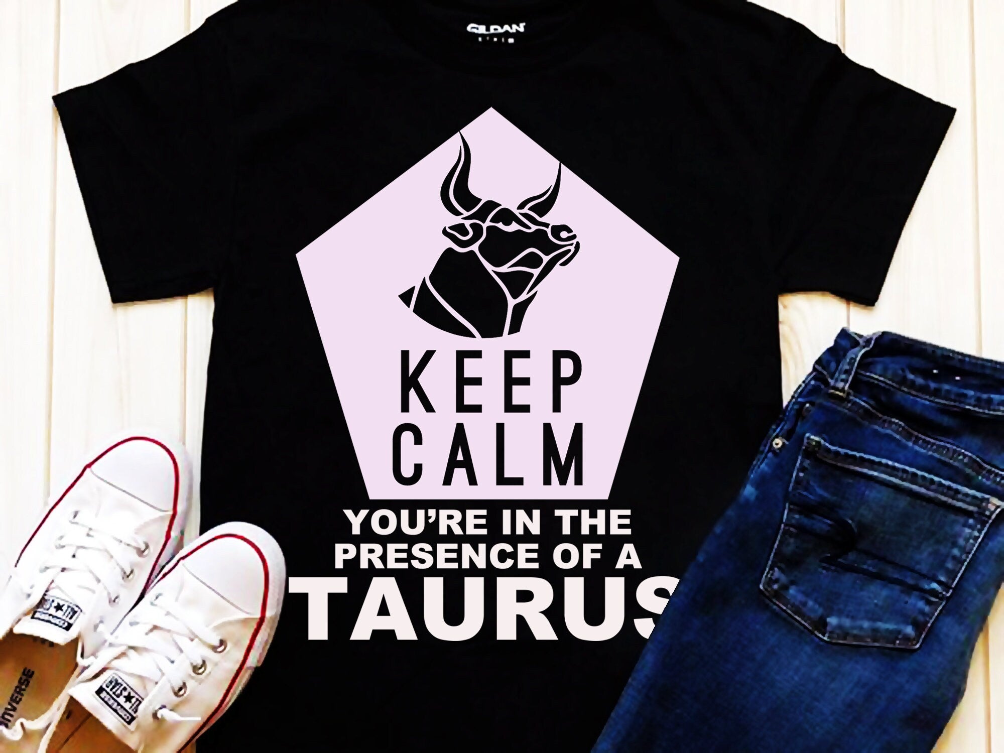 Keep Calm You&#39;re In The Presence Of A Taurus T-Shirts, Retro Taurus Graphic T-Shirt, Zodiac T-Shirt, Zodiac Present, Taurus Gift, Horoscope - plusminusco.com