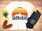 Планини | Ретро тениски със залез слънце, тениска на непобедения световен шампион на криеница и търсене - plusminusco.com