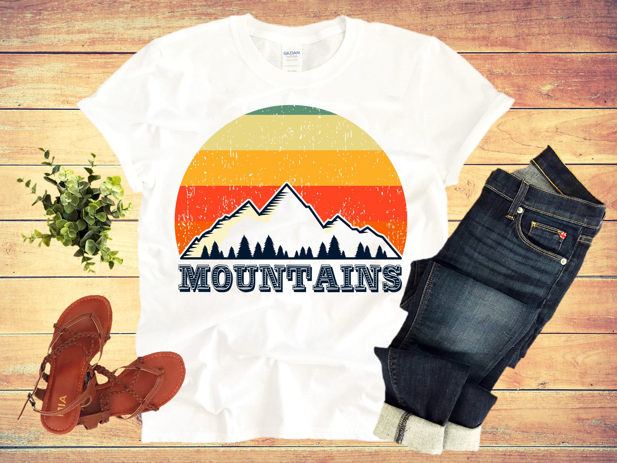 Горы | Рэтра-футболкі з заходам, кашуля непераможнага чэмпіёна свету ў хованках - plusminusco.com