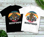 Promenade en VTT Bigfoot | T-shirts rétro, cadeau VTT, cadeau Quad, T-shirt Quad, équitation VTT, courses VTT, cadeau VTT - plusminusco.com