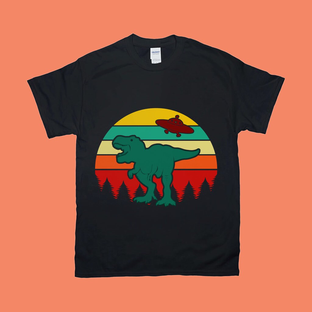 T-Rex Ufo 나무 | 레트로 선셋 티셔츠 - plusminusco.com