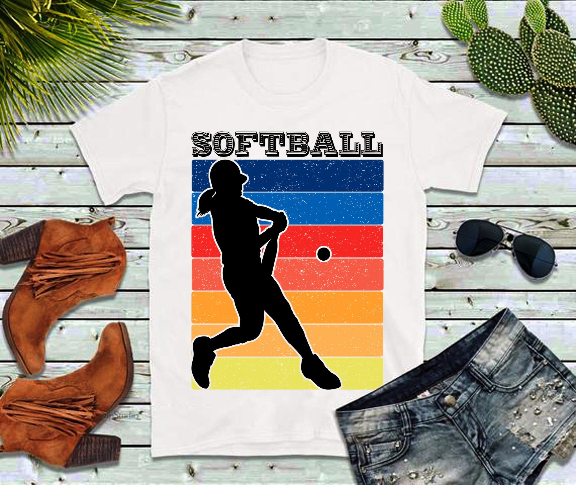 Weibliche Softballspielerin | Retro-Sonnenuntergang-T-Shirts - plusminusco.com