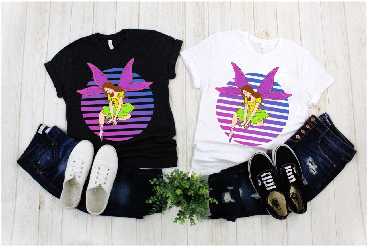 Fée violette | T-shirts rétro coucher de soleil, fée Stargaze, ailes de nuit violettes - plusminusco.com