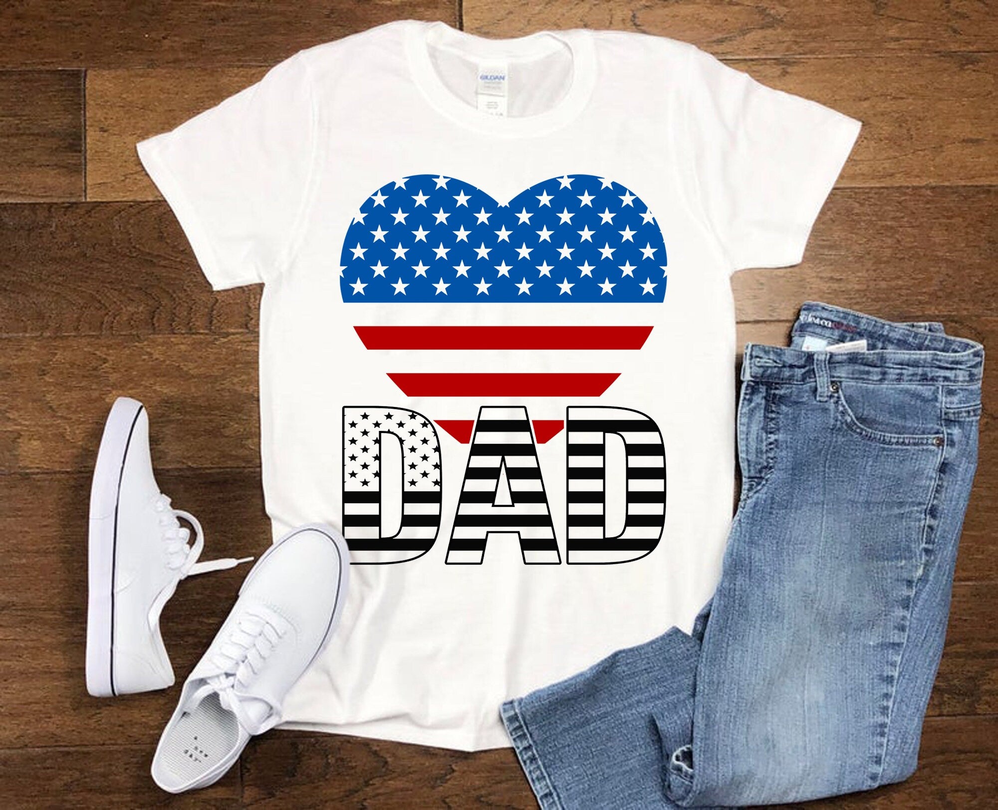 Papá | Corazón Patriótico | Camisetas con la bandera estadounidense, rojo, blanco y azul en el corazón, felices celebraciones del 4 de julio - plusminusco.com
