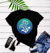 Flor Azul | Camisetas retrô Sunset, camiseta botânica, camisa de flores, camiseta vintage, camisa de planta, camiseta botânica, camiseta botânica - plusminusco.com