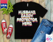 Camisetas de héroe protector de esposo papá, regalo del día del padre, camisa de papá personalizada, camisa de héroe, regalo del día del padre, camiseta de papá, camisa del día del padre - plusminusco.com