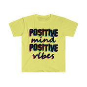 ポジティブマインドポジティブバイブス T シャツ、モチベーションを高めるシャツ、インスピレーションを与えるシャツ、ポジティブ T シャツ - plusminusco.com
