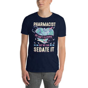 фармацевт, ние не можем да поправим глупостта, но можем да я успокоим тениска - plusminusco.com