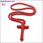 Jėzaus kryžius su mediniu karoliuku išraižytas rožinio pakabukas - plusminusco.com