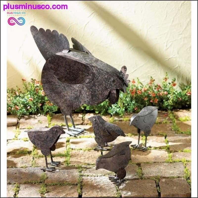 Metal Chicken Sculptures ll PlusMinusco.com - plusminusco.com