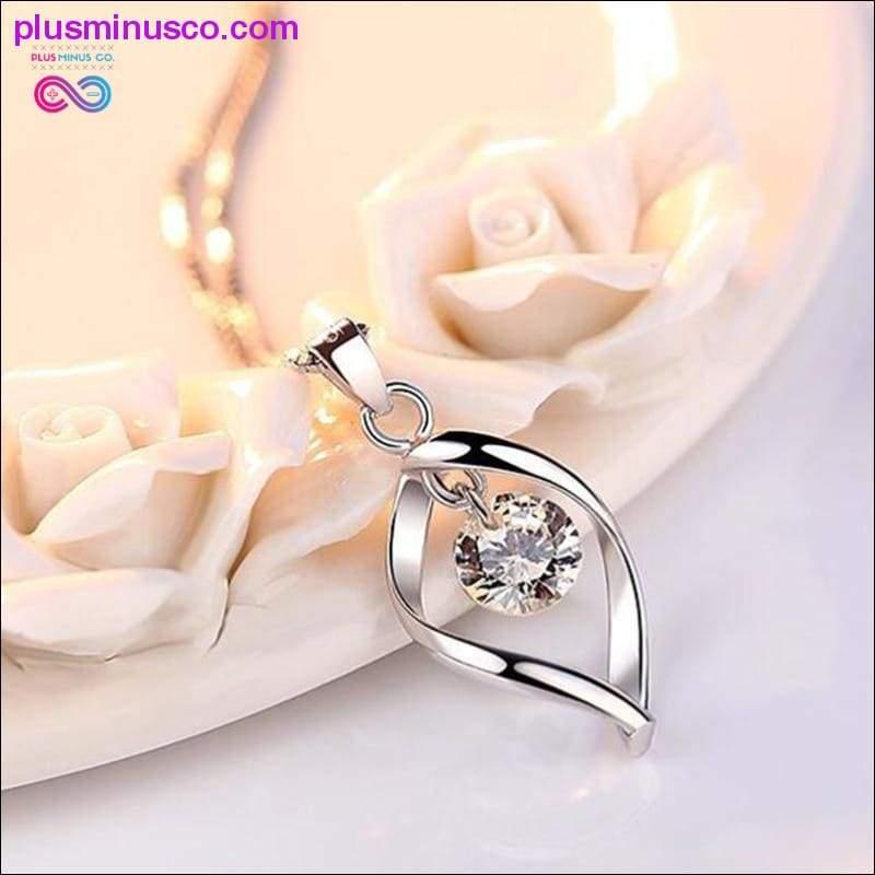 Minimalistično oblikovane kristalne ogrlice in obeski Moda - plusminusco.com