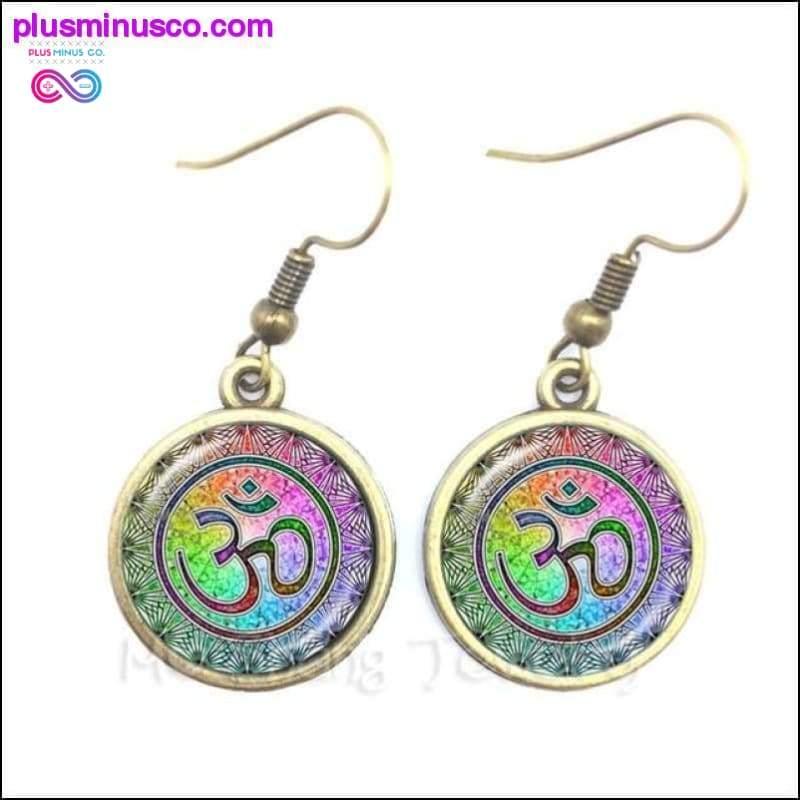 Om Ohm Aum Namaste jóga szimbólum fülbevaló, bájos fényes - plusminusco.com