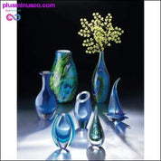 Vaso de vidro artístico inspirado no pavão - plusminusco.com