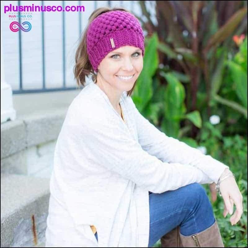 Шапка с опашка за жени - плетена стилна шапка дамска мода - plusminusco.com