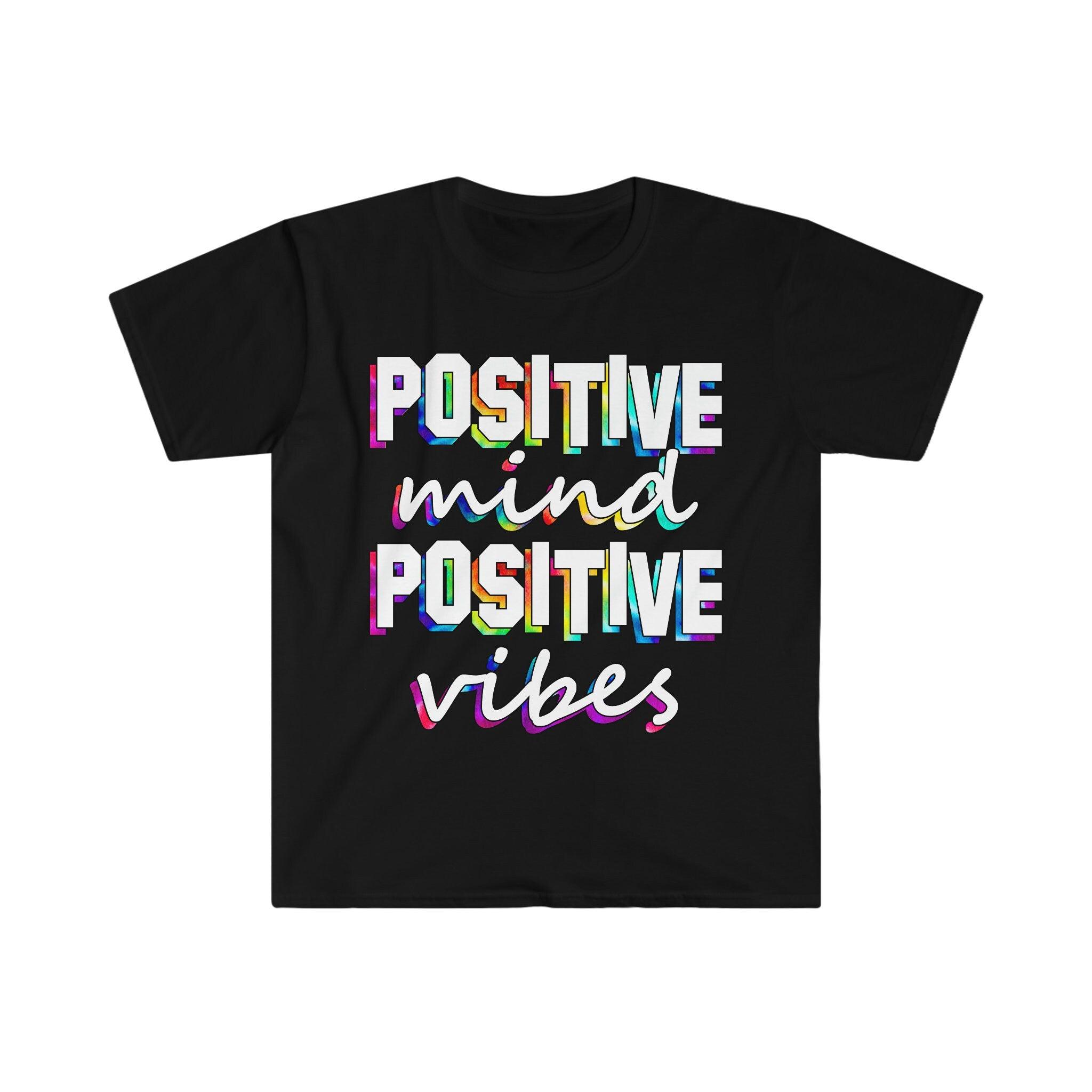 Μπλουζάκι Positive Mind Positive Vibes, Μπλουζάκι με κίνητρα, Εμπνευσμένο πουκάμισο, Μπλουζάκι Positivity - plusminusco.com