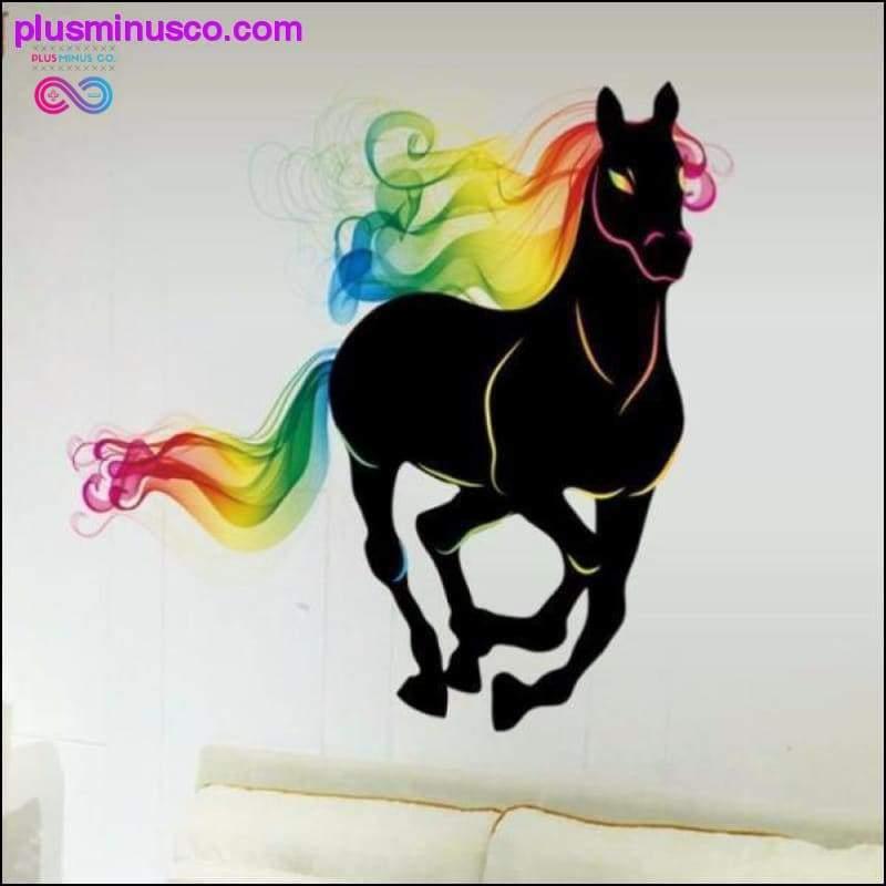 ملصق حائط على شكل حصان ذو شعر قوس قزح - plusminusco.com