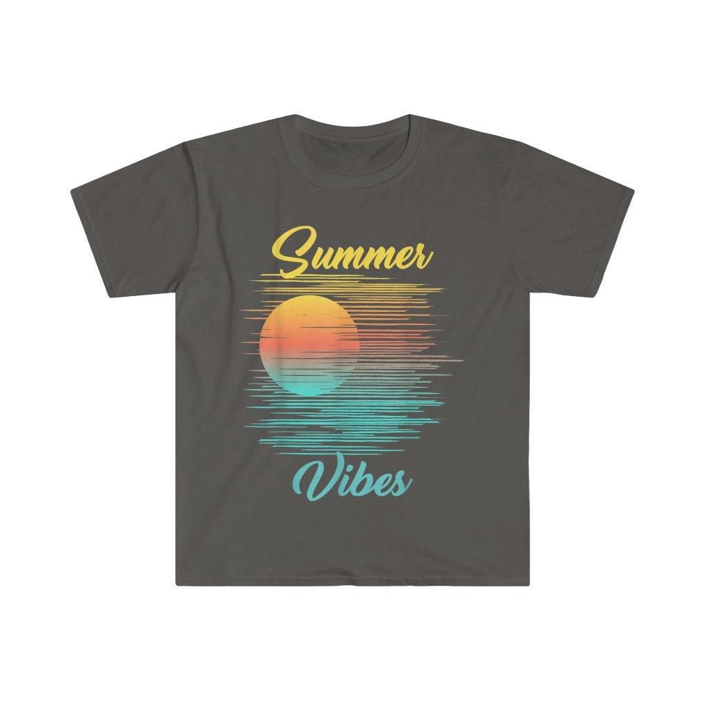 Ретро Cool Vintage Summer Vibes Нови ризи Тениска Summer Vintage Retro Vibes Shirt Sunshine Tropical Summer Vibes Ваканционна тениска - plusminusco.com