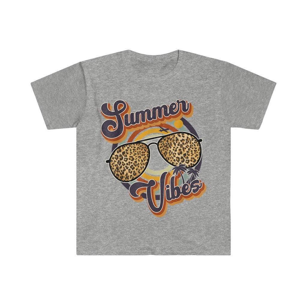 Леопардові сонцезахисні окуляри Retro Summer Vibes Vintage Summer Beach Tee Fun Summer Shirt Family Summer Vacation Леопардові окуляри - plusminusco.com