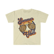 Retro Summer Vibes Leopard Akiniai nuo saulės Marškinėliai Vintage Summer Beach Tee Linksmi vasaros marškinėliai Šeimai Vasaros atostogų leopardo akiniai - plusminusco.com