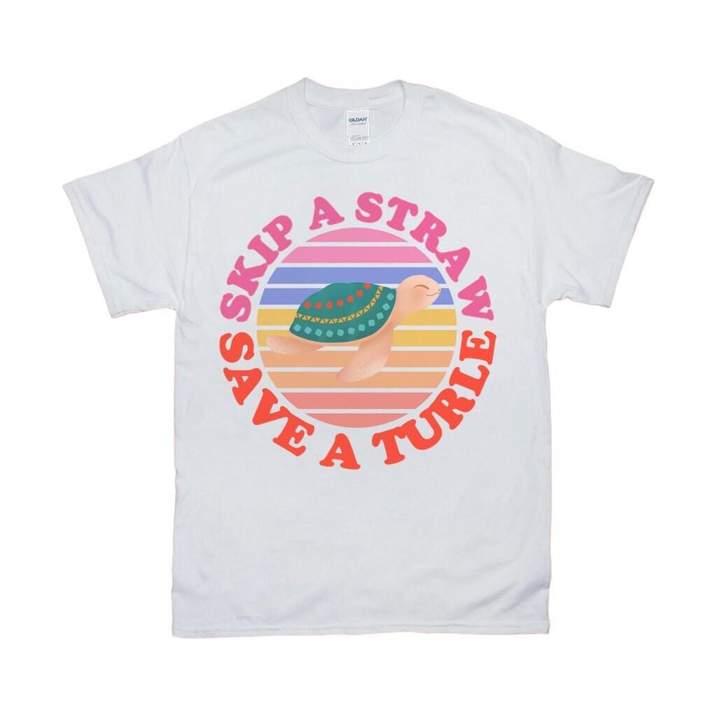 Pular um canudo, salvar uma tartaruga | Camisetas retrô Sunset, camiseta para amantes da natureza, Eco Ocean, camisa de ativista ambiental, camisa de tartaruga do amor - plusminusco.com
