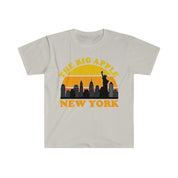 La Grande Mela New York | T-shirt retrò al tramonto, maglietta souvenir dello skyline di New York, costume per feste di New York, visita viaggio viaggio NY, ponte di Brooklyn, skyline della città, Manhattan, New York, New York City, arte di New York City, regalo di New York, stampa di New York, skyline di new york, nyc, regalo di nyc, skyline di nyc, statua della libertà, maglietta, magliette - plusminusco.com