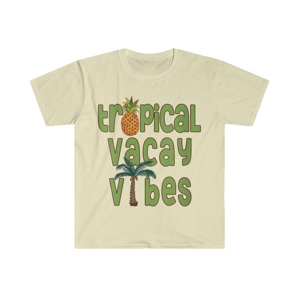 Camiseta tropical Vacay Vibes, camiseta retrô de palmeiras de abacaxi, Vacay Vibes, camisas tropicais, camisetas de viagem, camisetas de férias, modo Vacay, - plusminusco.com