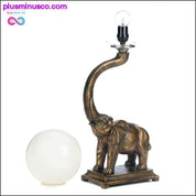 Trompeterende Elephant Globe Lamp - plusminusco.com
