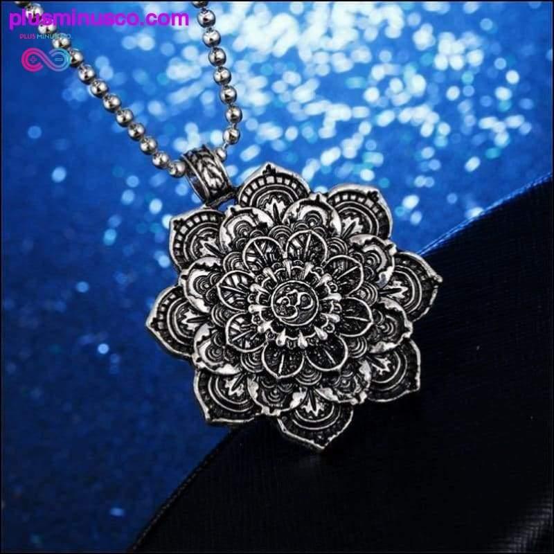Vintage Alloy Mandala Lotus Flower Pendant Necklaces Para sa - plusminusco.com