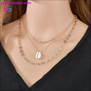 Vintage Halskette mit mehrschichtigem Kristallanhänger für Damen in Goldfarbe - plusminusco.com