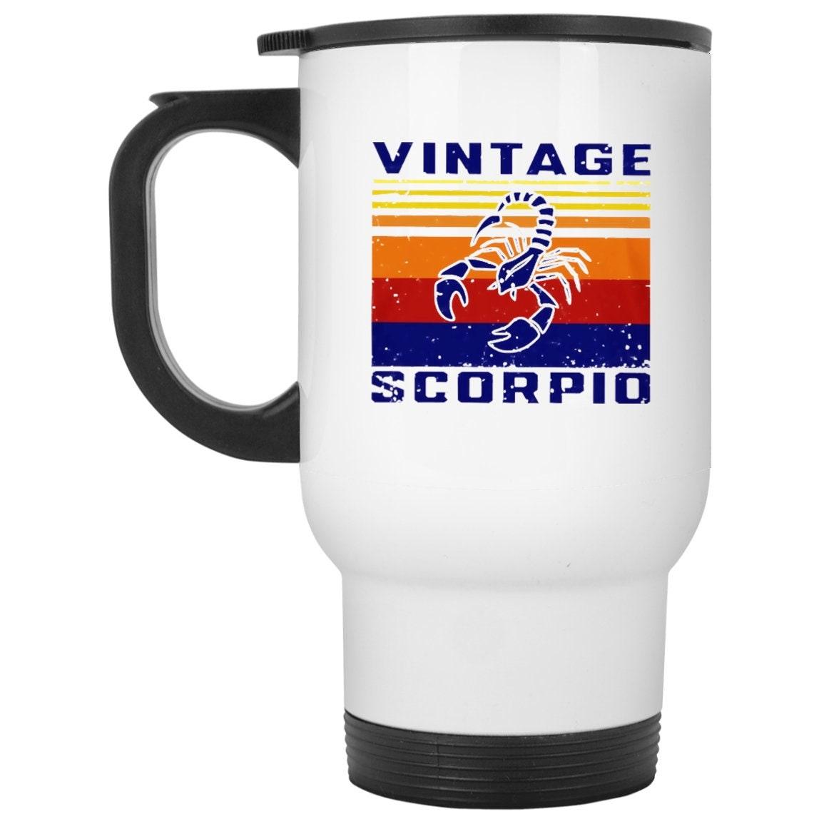 Vintage Skorpioni sodiaagikruus, valge keraamiline steiinist reisikruus, Skorpioni kingitus, õllekruus, Skorpioni sünnipäevakingitus, astroloogiakruus, õllesõbra kingitus - plusminusco.com